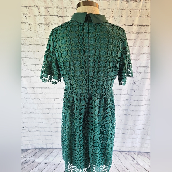 Emerald Green Lace Dress - Picture 5 of 8